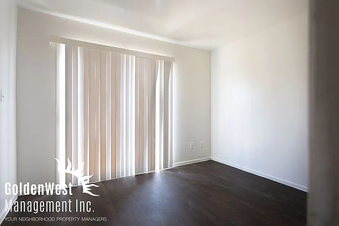 2209 W Belmont Ave #5 — Photo 11