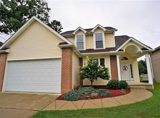 3550 Curtis St, Mogadore, OH 44260
