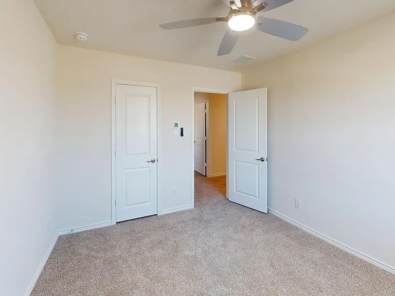 1526 Forever Way — Photo 17