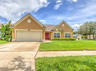 7638 Nottinghill Sky Dr, Apollo Beach, FL 33572