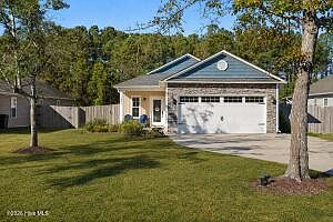 1st image of 2831 Country Club Dr