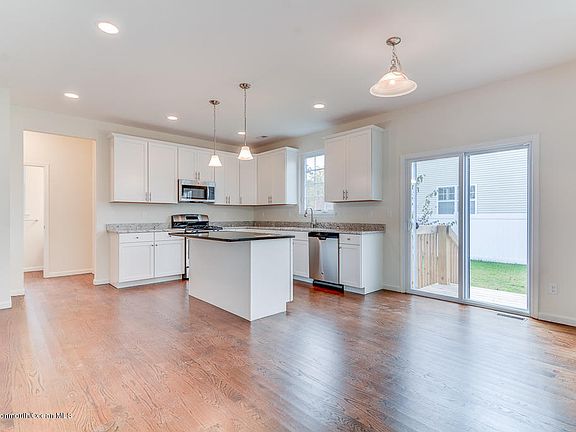 2nd image of 1408 Birmingham Ave