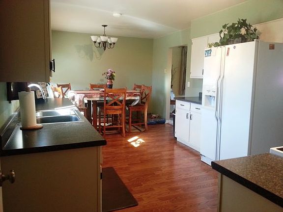 3rd image of 238 Fair Park Dr