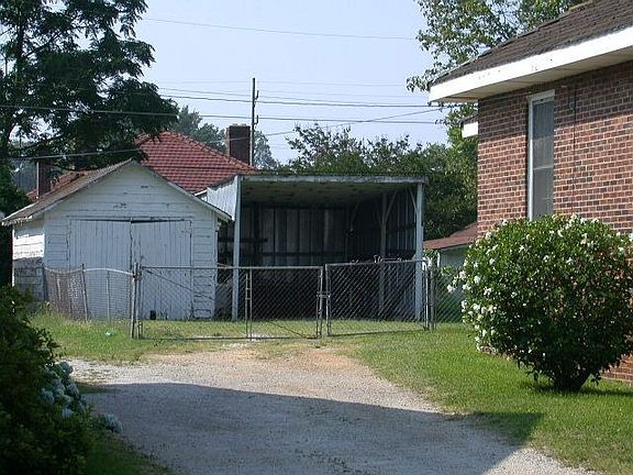 3rd image of 113 Church Ave