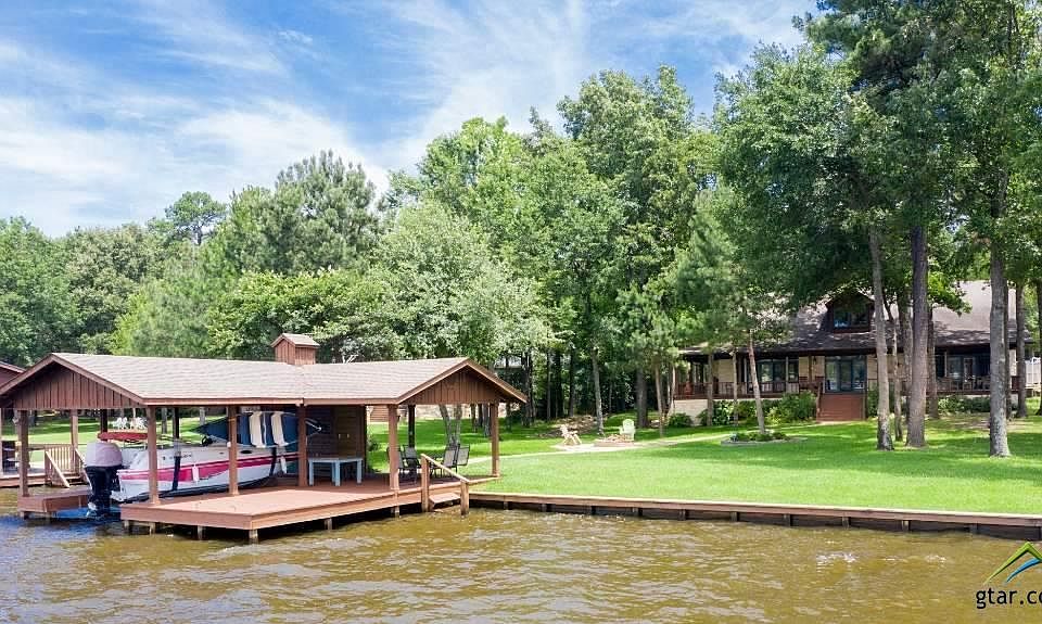 1st image of 33 Eagle Point Dr W