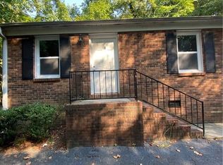 562 N Rhyne St APT A, Gastonia, NC 28054