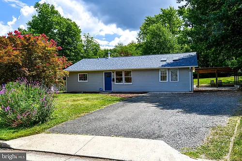 5523 Halwis St Photo 1