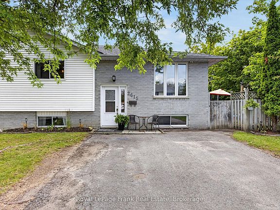 2nd image of 2615 Foxmeadow Rd
