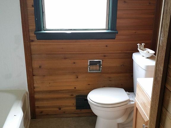 5245 bathroom