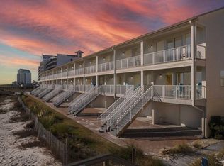 8425 Gulf Blvd APT 8, Navarre, FL 32566