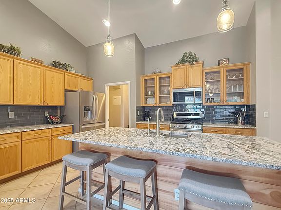 3rd image of 14335 W COUNTRY GABLES Drive