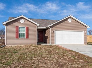 31 Cayden Roger Dr, Winfield, MO 63389