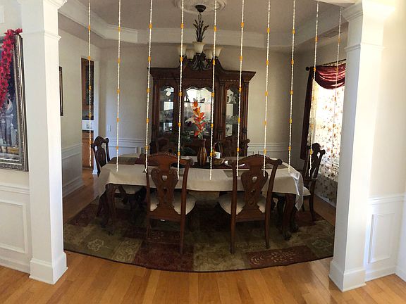 4th image of 1937 Arbor Crest Ct