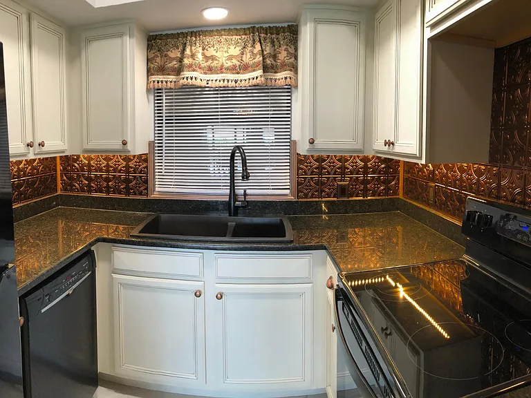 "mood" lighting under cabinets