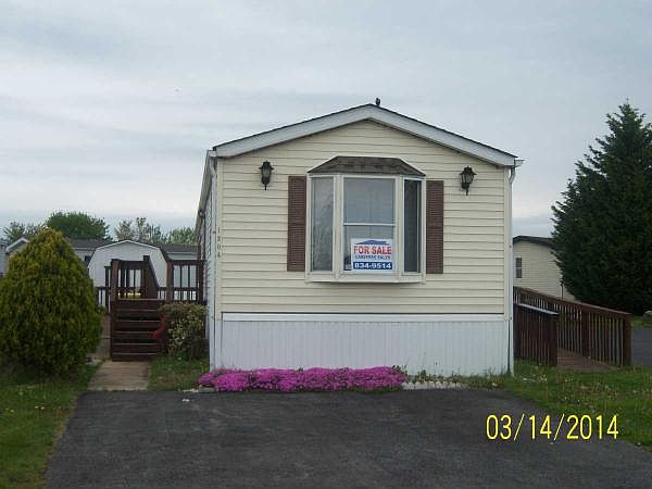1st image of 1204 Donna Marie Way