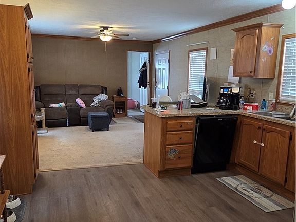 5th image of 101 Irma Ln #101
