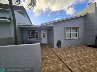 19328 NW 53rd Pl, Miami Gardens, FL 33055