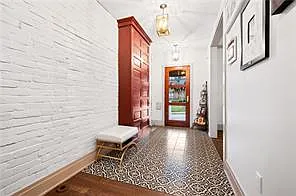 1206 S Negley Ave — Photo 17