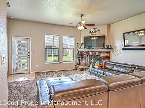 2nd image of 1313 Yellow Rose Ct