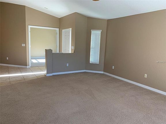 3rd image of 5445 Shagbark Ct
