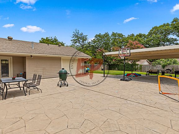 2nd image of 5418 Lake Highlands Dr