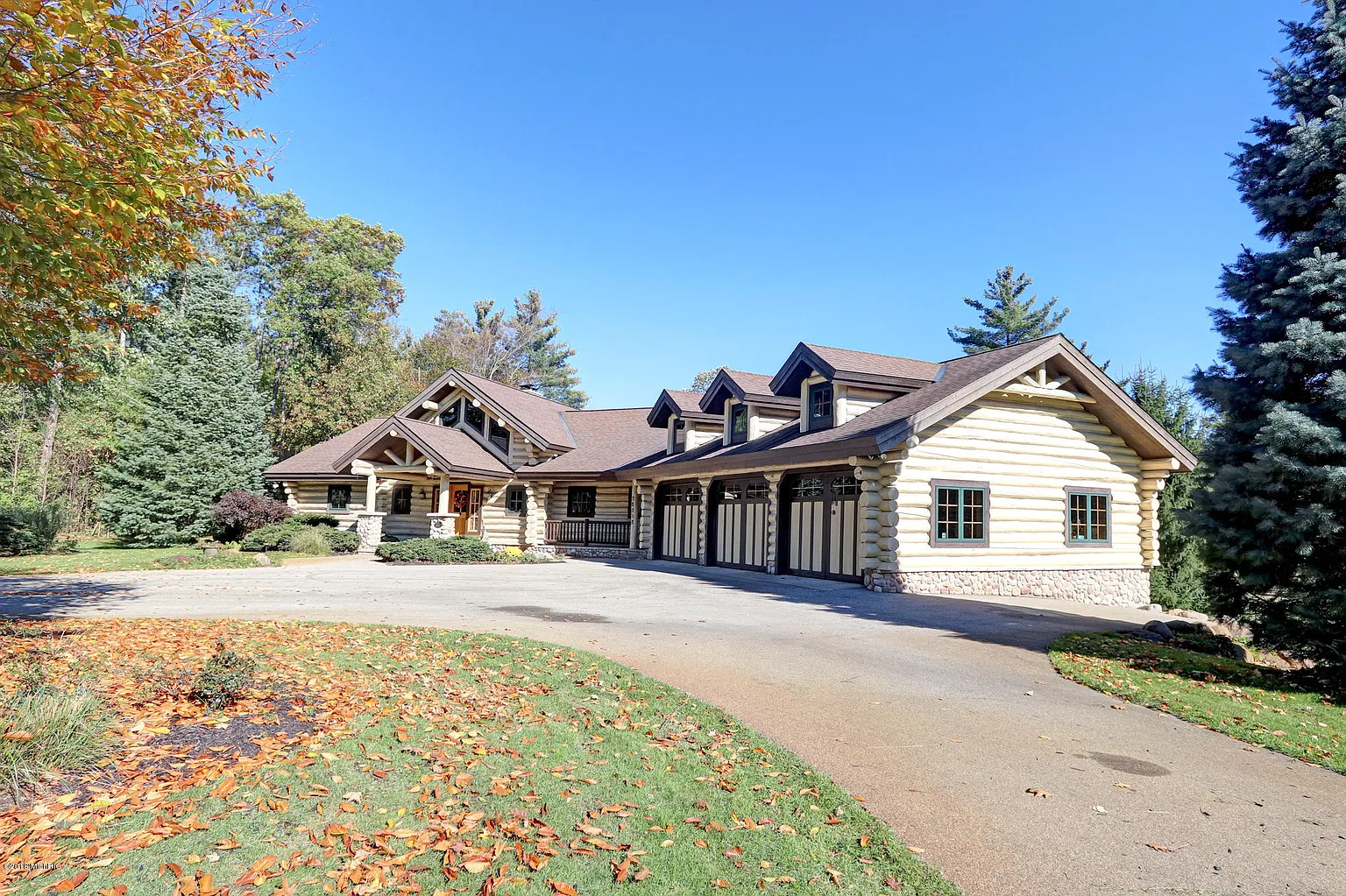 10180 Friske Dr NE photo 1