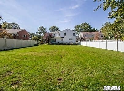 2nd image of 2317 Centre Ave