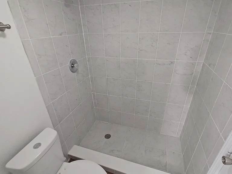 3918 La Mirada Dr N #7 — Photo 14