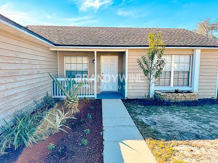 220 Bonnie Glen Ln — Photo 3