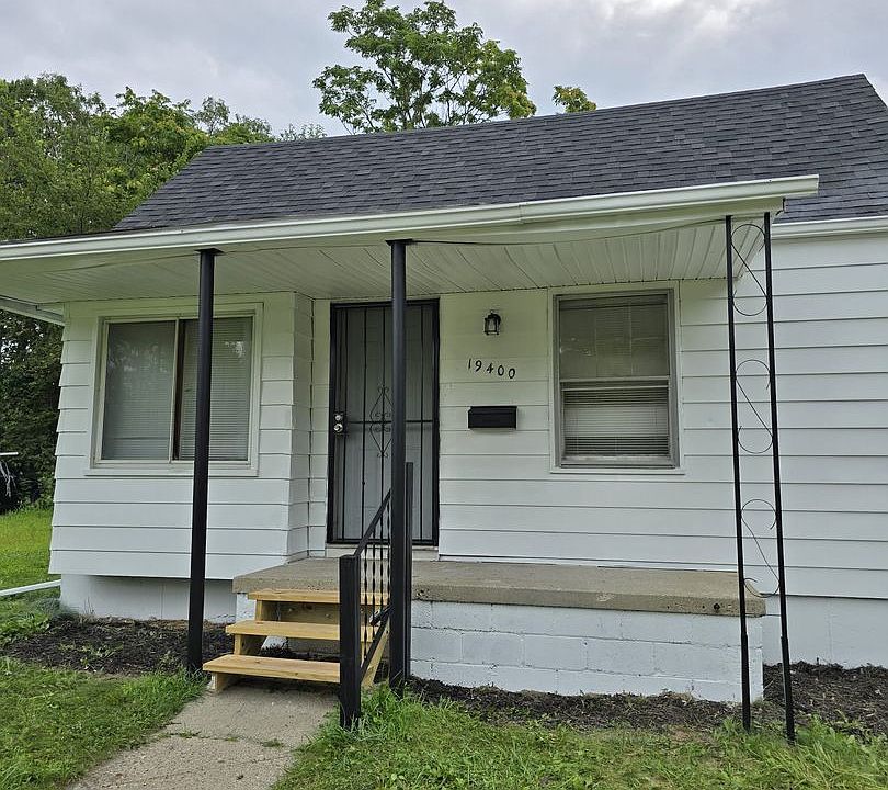 1st image of 19400 Harlow St