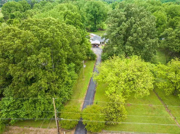 9252 Brunswick Rd, Millington, TN 38053