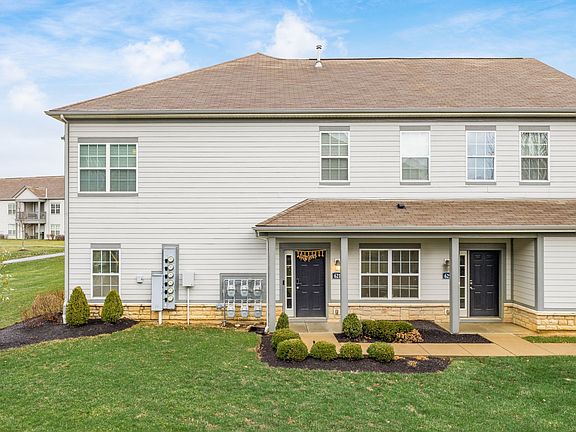 3rd image of 621 Redwood Ln