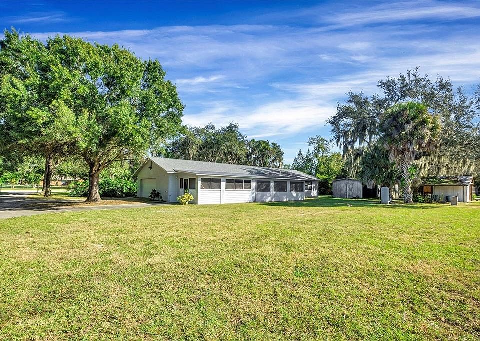 1st image of 152 Bahia Ct