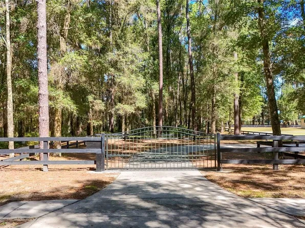 3 Carry Back Rd, Ocala, FL 34482