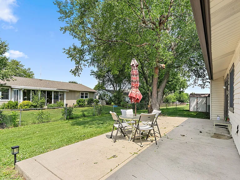 1037 Conrad Ct — Photo 16