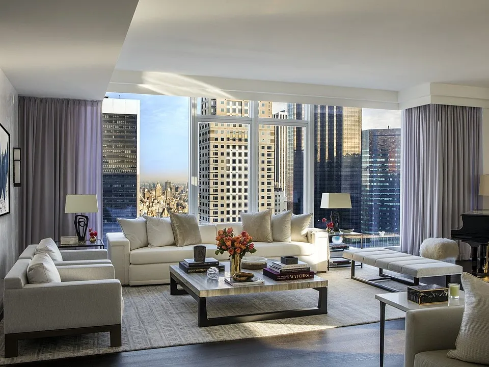 20 W 53rd St #42A