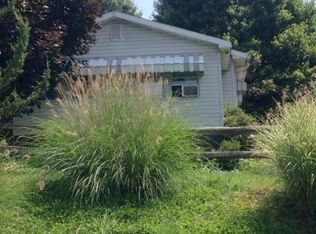1040 Frontage Dr, Moundsville, WV 26041