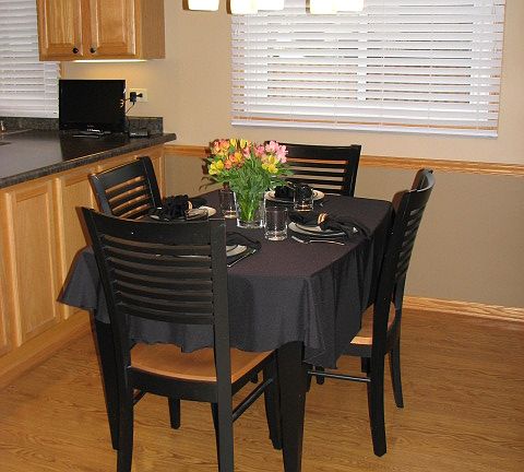 5th image of 1274 W New Britton Dr