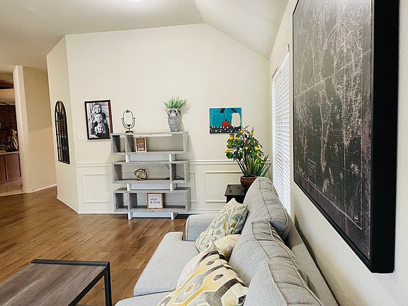 4th image of 1330 Clear Meadow Ct