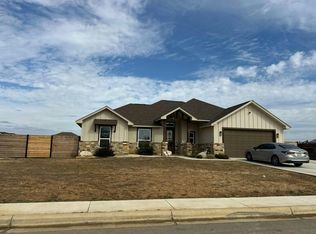 508 Alta Vista Dr, Pleasanton, TX 78064