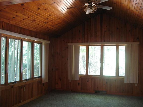 5th image of 30 Bonnie Ln
