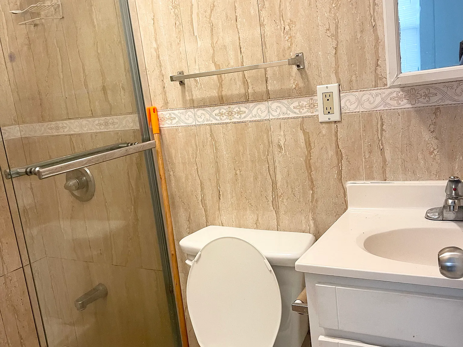 1 bed, $1,800 — Photo 4
