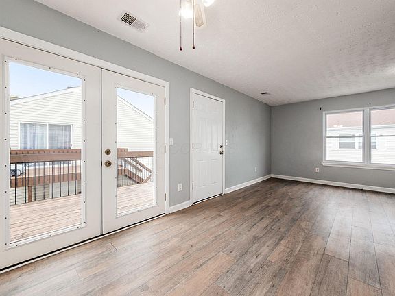 5th image of 3051 Jersey Dr #61