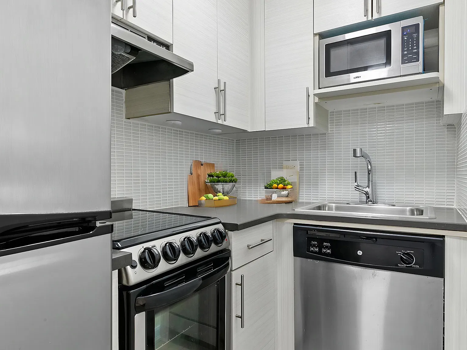 134 East 22nd Street — Photo 3