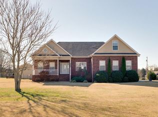 4498 Dean Rd, Chapel Hill, TN 37034
