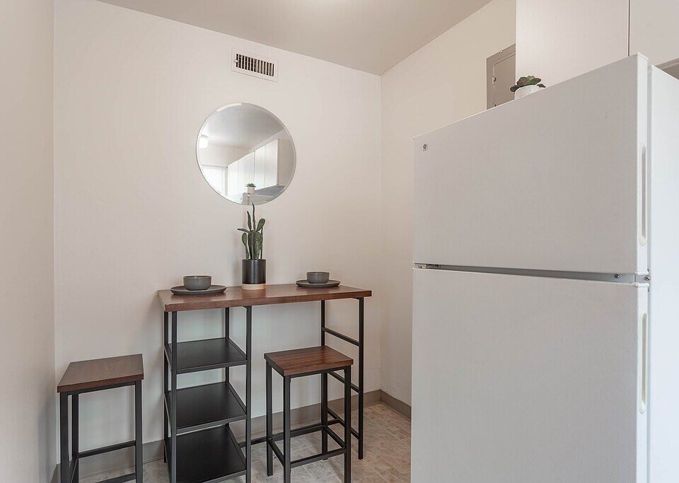 1st image of 1907 Pleasantdale Rd #C70da4bc0