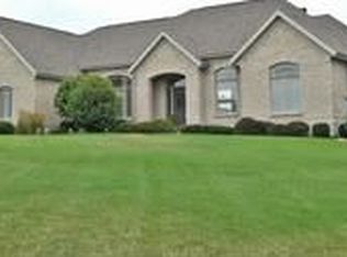 5851 Sierra Ridge Dr SE, Caledonia, MI 49316
