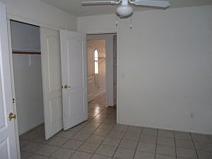 3rd image of 4149 E Graythorn Ave