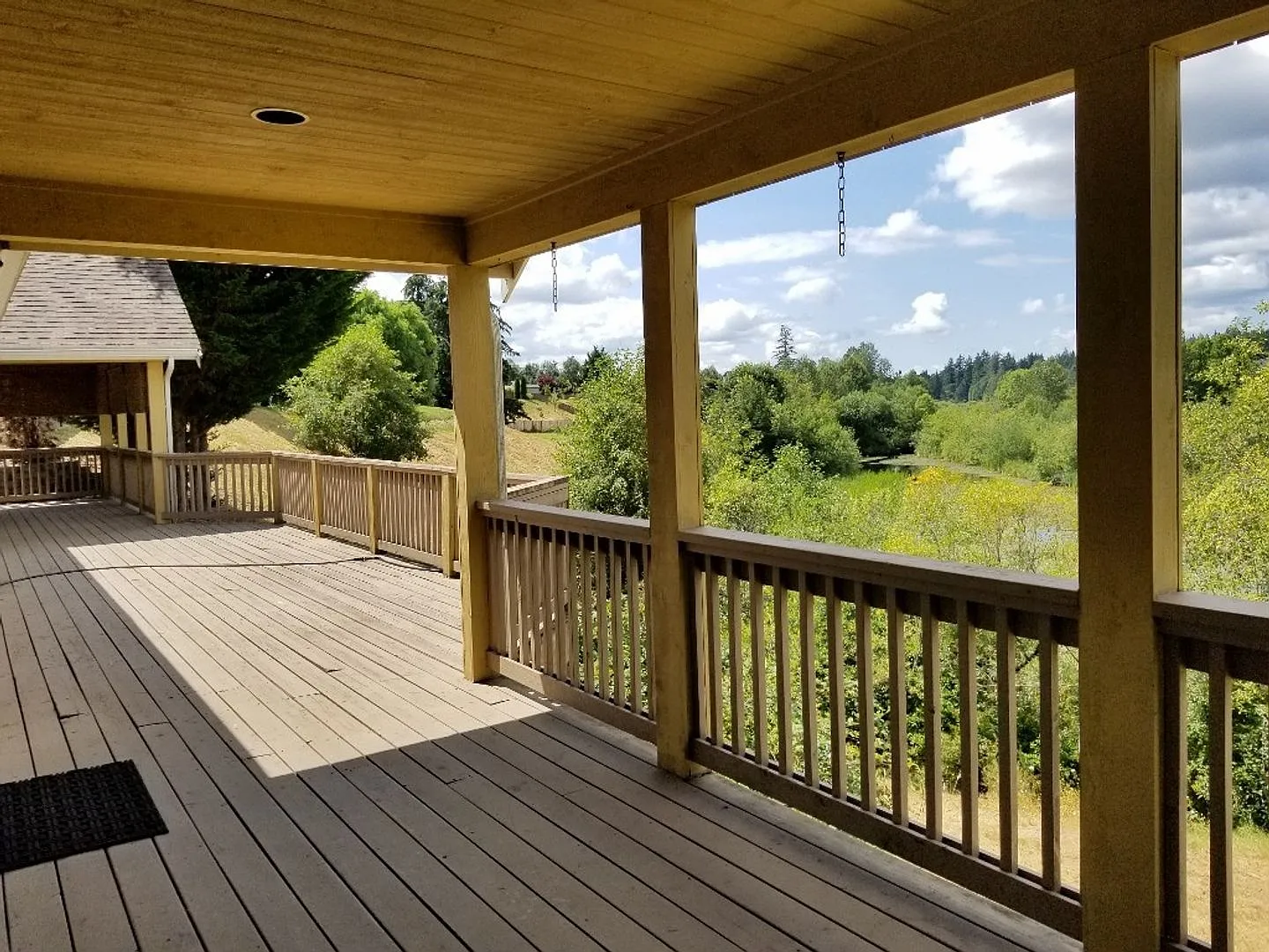 4BD Home in McAllister Park — Photo 3