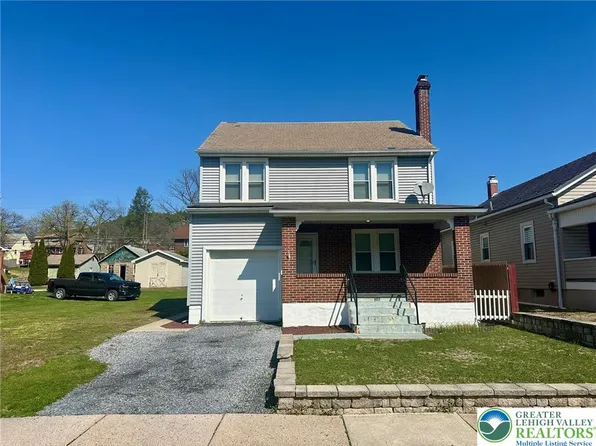 711 Franklin Ave, Palmerton, PA 18071